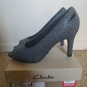 Sexy and comfortable Clarks Peep-Toe Heels